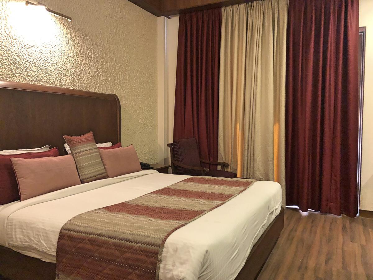 Corbett Wild Iris Spa And Resort ラムナガル エクステリア 写真